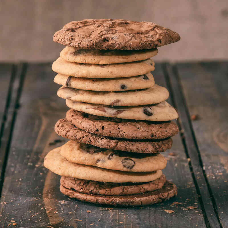 Mix Chocolate Chips Cookies