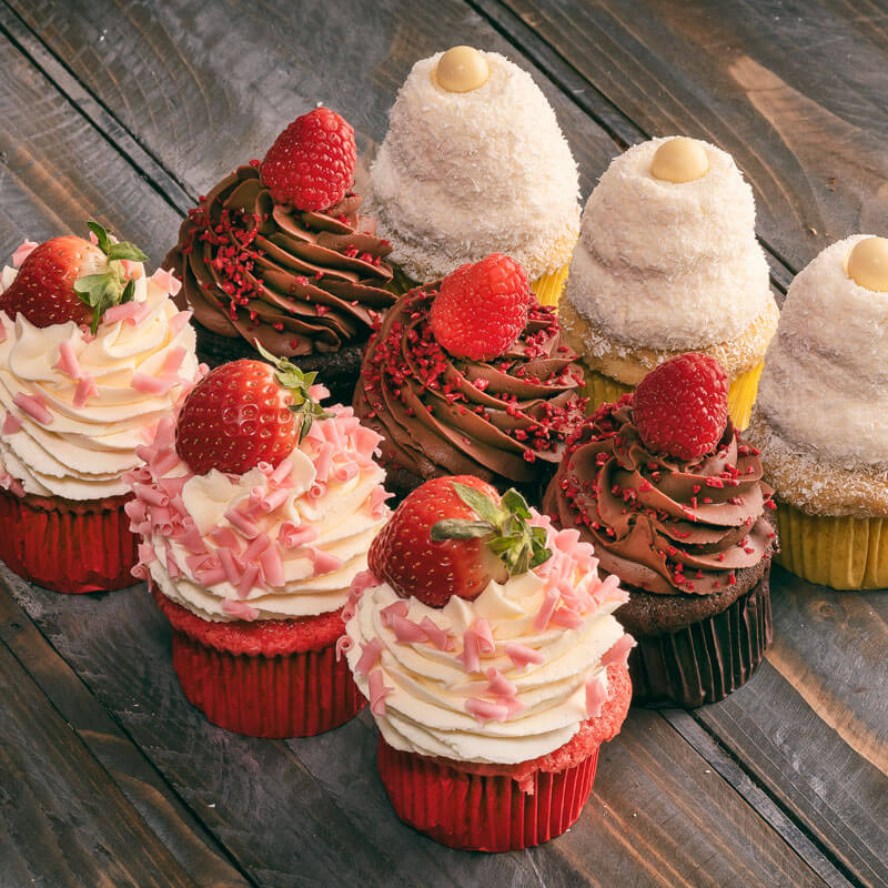 9 Cupcakes