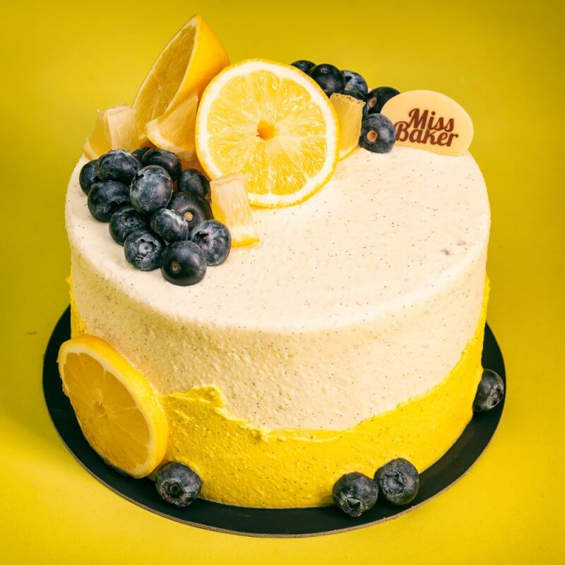 Citrus Bloom Berry Cake 