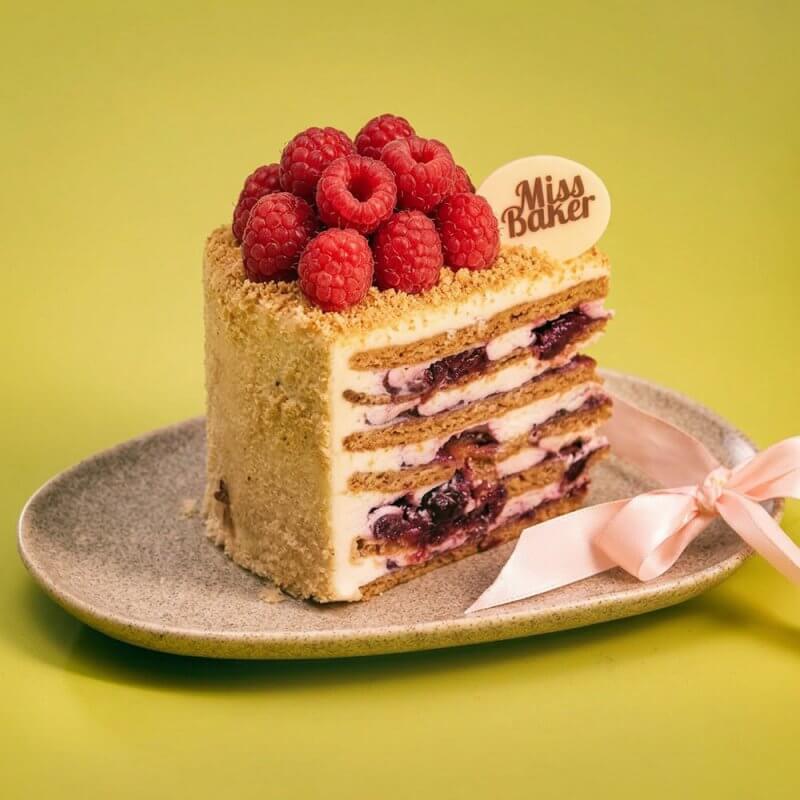 Medovik Cake Cu Visine 